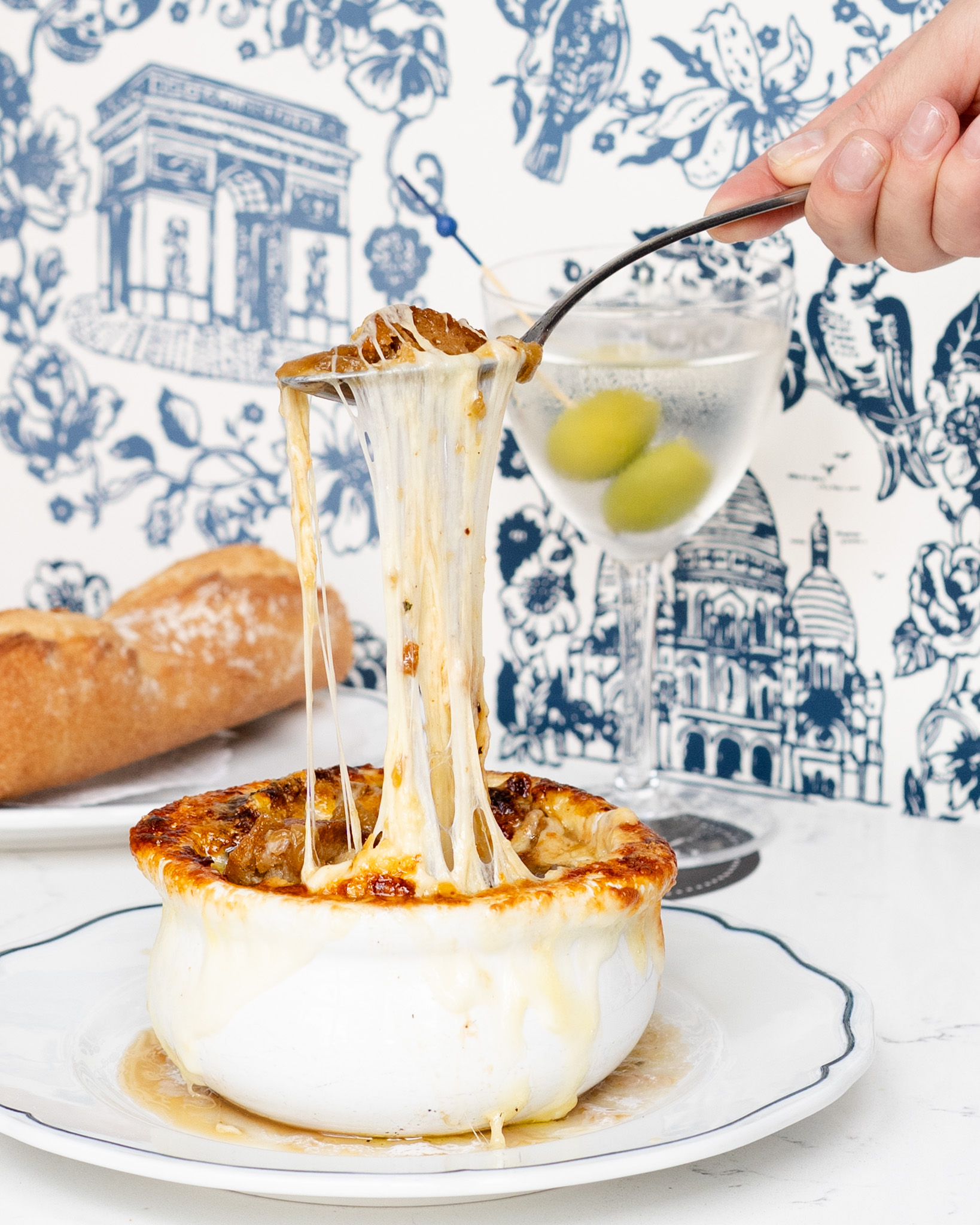Onion Soup Gratinée
Gruyère Cheese, Calvados. Do it for the cheese pull.
📸: @savery.media