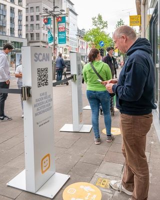 Play the Telenet Smize quiz while waiting for the shop. Are you the Tyra Banks’ smize connoisseur of Belgium?